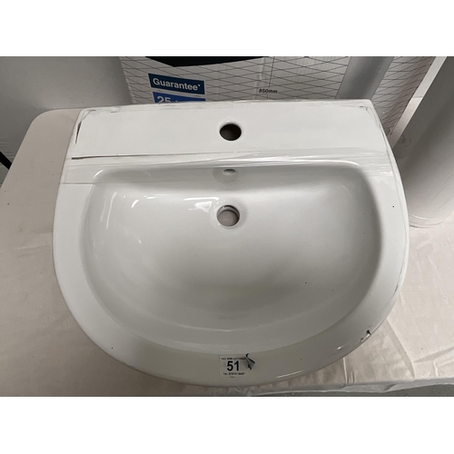 51 - BATHROOM BASIN & PEDESTAL