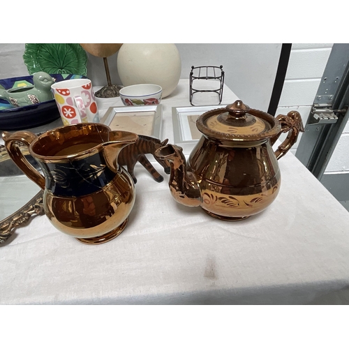 53 - 2 BOXES OF CHINA TO INCLUDE PLATES, CUPS SAUCERS, LUSTRE WARE ETC