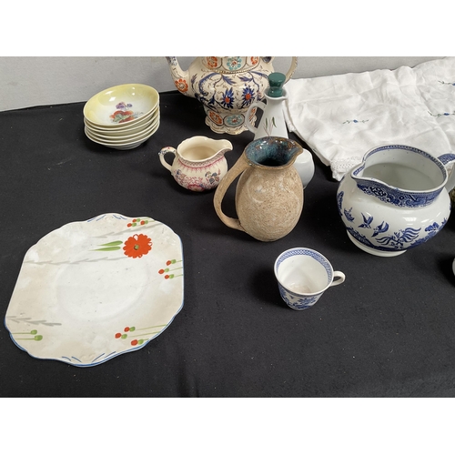 123 - BOX OF CHINA TO INCLUDE TEAPOTS , TOAST RACK ETC