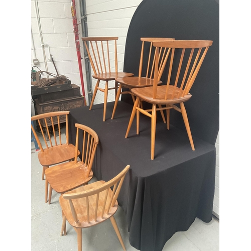 243 - 6 BLONDE ERCOL STRETCHERED DINING CHAIRS WITH SPINDLE BACK (1 NEEDS REPAIR)