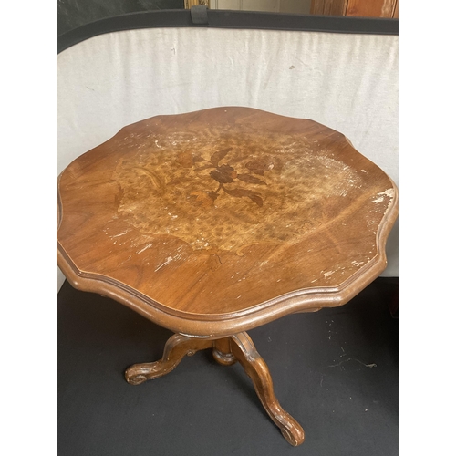 245 - REPRODUCTION ITALIAN STYLE WINE TABLE H33