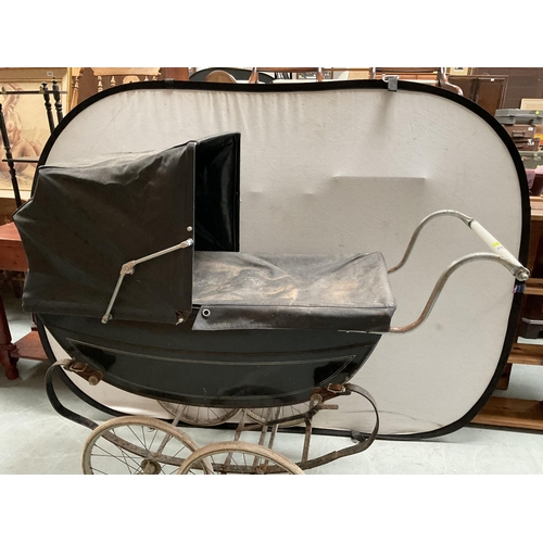 266 - VINTAGE CHILDS PRAM WITH SPRUNG CHASSIS A/F