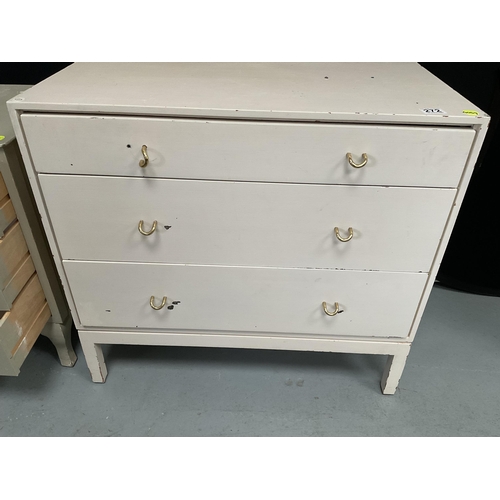 272 - RETRO 3 DRAWER WHITE PAINTED BEDROOM CHEST H28