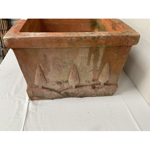 14 - 2 TERRACOTTA SQUARE GARDEN PLANTERS - H 12