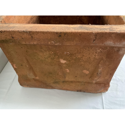 14 - 2 TERRACOTTA SQUARE GARDEN PLANTERS - H 12