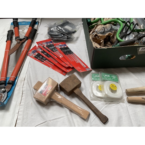 29 - 2 BOXES TO INCLUDE GARDEN SHEARS, WOODEN MALLETT, WATER STORAGE LINERS, BACK SAVER GRIPS ETC