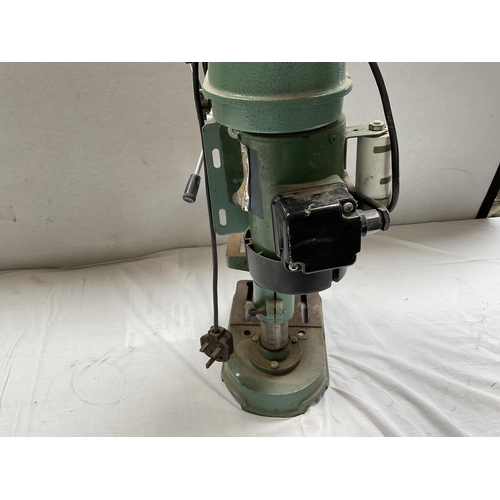 37 - NUTOOL 5 SPEED DRILL PRESS - H 23