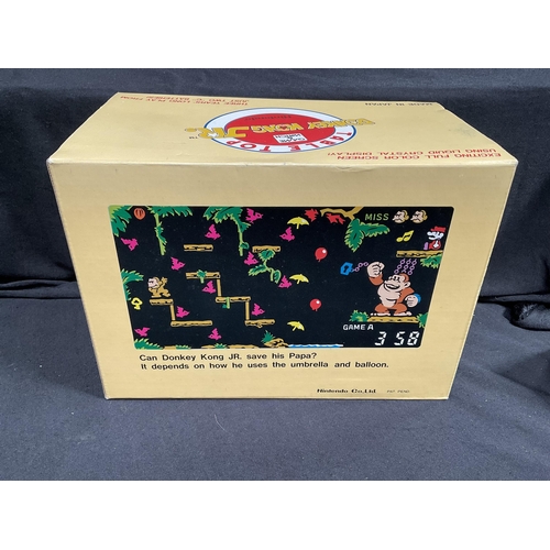 188 - VINTAGE BOXED NINTENDO DONKEY KONG JUNIOR TABLE TOP GAME IN ORIGINAL BOX EXCELLENT CONDITION