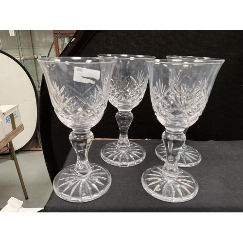 210 - QTY OF CUT GLASS GLASSES