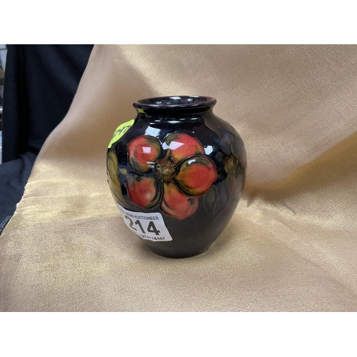 214 - MOORCROFT POSY VASE FLORAL PATTERN - H 4.5 DIA 4