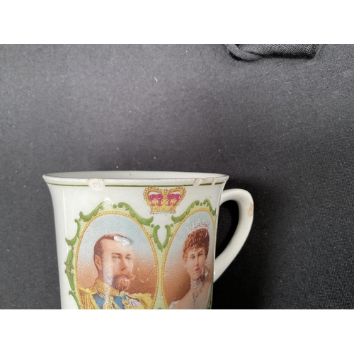 219 - QTY OF COMMERATIVE MUGS AND TANKARDS ETC TO INCLUDE AYNSLEY EXAMPLE