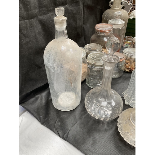 15 - 2 BOXES OF GLASSWARE TO INCLUDE VICTORIAN AND LATER DECANTERS, BOTTLES AND STORAGE JARS