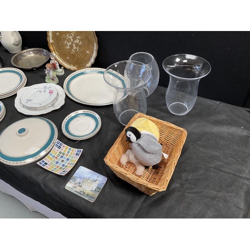 45 - BOX OF CHINA  AND GLASSWARE ETC