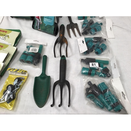 81 - CRATE OF GARDENING ITEMS TO INCLUDE SHEARS, PATIO KNIVES ETC