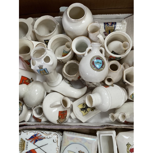 15 - LARGE COLLECTION OF COMMERATIVE CHINA TO INCLUDE GOSS & ARCADIA