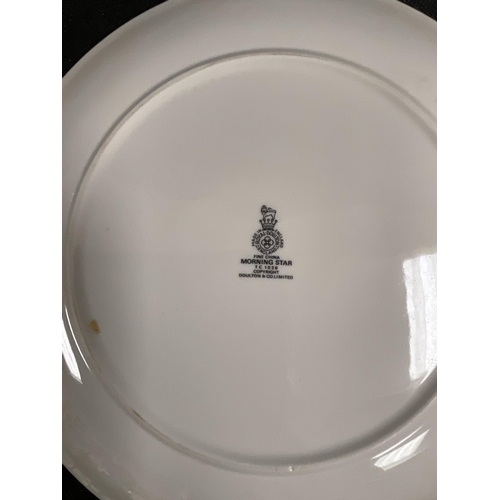 60 - ROYAL DOULTON SONET PATTERN DINNER SERVICE AND ROYAL DOULTON MORNING STAR PART TEA & DINNER SERVICE