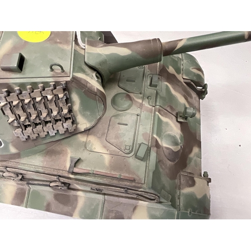 67 - MODEL KING TIGER PORSCHE DESIGN TANK - BATTERY OPERATED