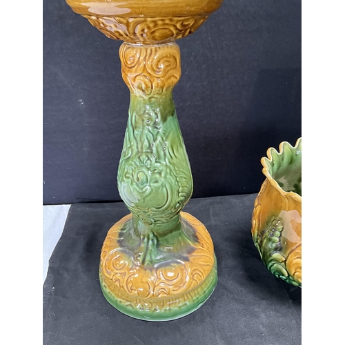 133 - REPRODUCTION MAJOLICA STYLE JARDINERE ON STAND H31