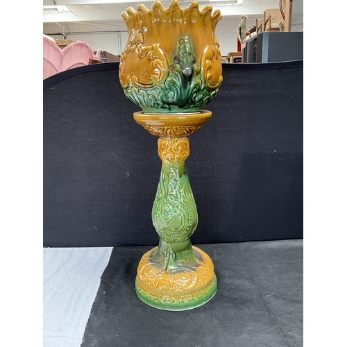 133 - REPRODUCTION MAJOLICA STYLE JARDINERE ON STAND H31