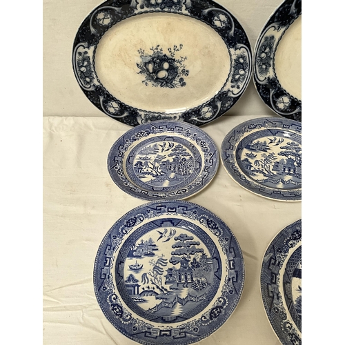 152 - 3 VICTORIAN GRADUATED MEAT PLATES AND A QTY OF WILLOW PATTERN VICTORIAN CHINA