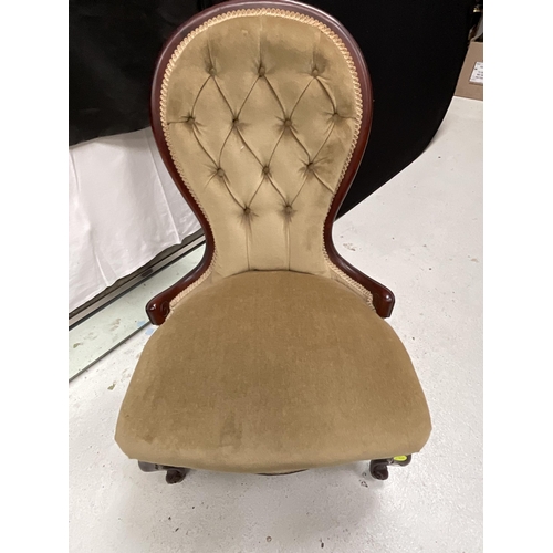 236 - REPRODUCTION MAHOGANY NURSING CHAIR WITH UPHOLSTERED BUTTON BACK AND SEAT