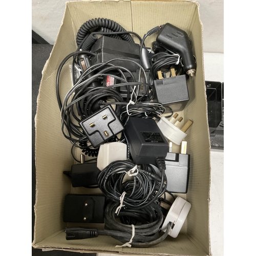 238 - LARGE QTY OF ELECTRICAL ITEMS ETC TO INCLUDE SHARP STEREO, SPEAKERS, PROJECTOR, RADIOS ETC