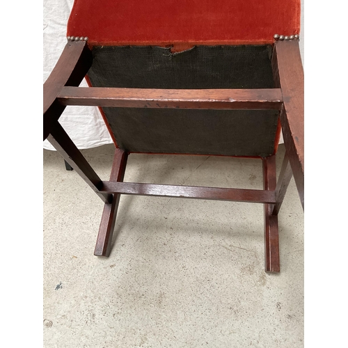 261 - MAHOGANY STRETCHERED UPHOLSTERED DINING CHAIR