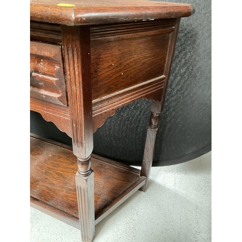 278 - REPRODUCTION OAK SIDE TABLE WITH UNDERTIER SHELF AND SINGLE DRAWER H28