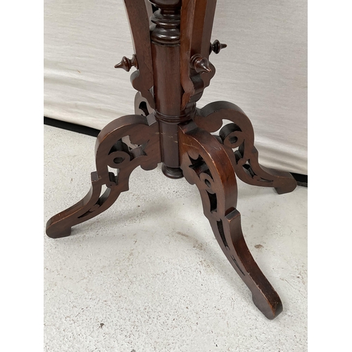 280 - DECORATIVE EDWARDIAN MAHOGANY PEDESTAL TABLE H28