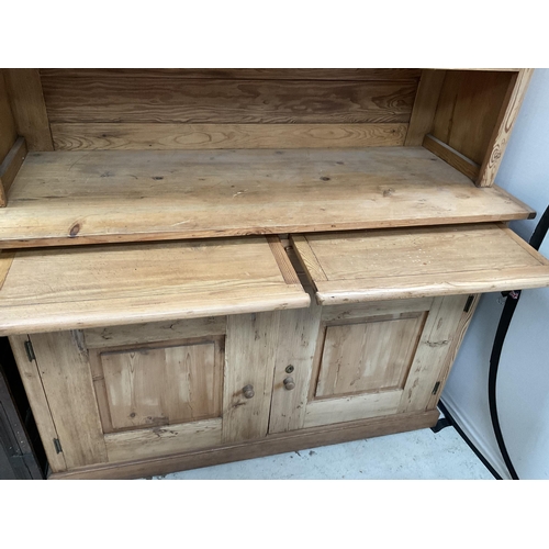 286 - VICTORIAN STRIPPED PINE KITCHEN PIECE WITH 2 GLAZED DOORS TO TOP CENTRAL OPEN AREA - THE BASE WITH 2... 