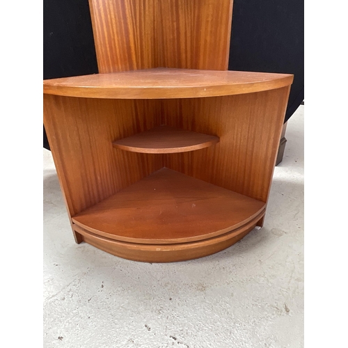 291 - RETRO TEAK OPEN CORNER SHELVES (POSSIBLEY G PLAN - NOT BADGED) H67