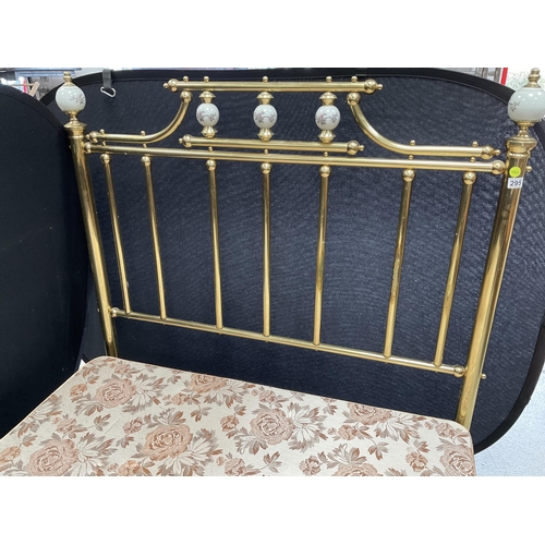 295 - REPRODUCTION BRASS 4FT 6 DOUBLE BED COMPLETE WITH BASE (NO MATTRESS) W54