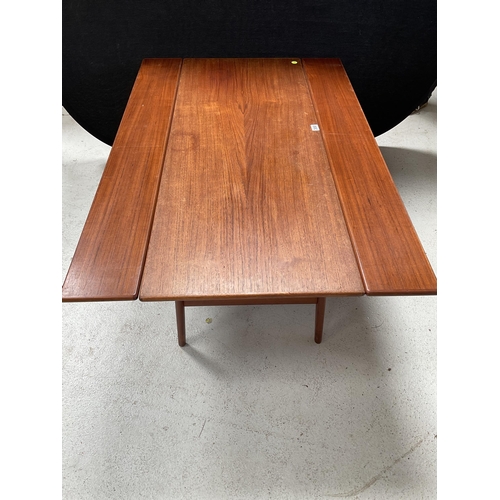 300 - VINTAGE TEAK ELEVATOR TABLE EXT H 28