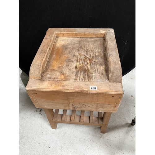 306 - VINTAGE PINE KITCHEN WORK TABLE H34