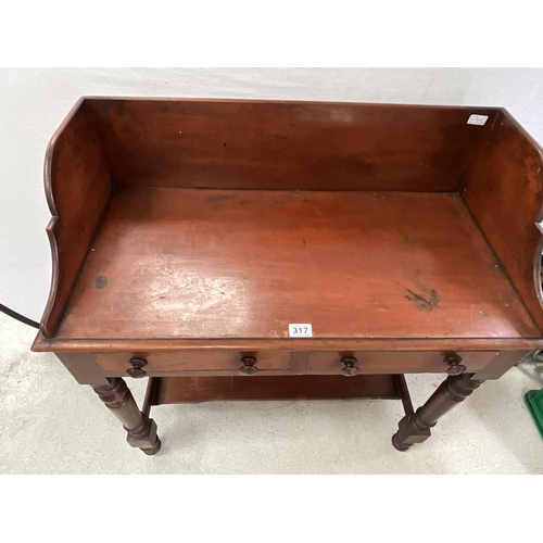 317 - VICTORIAN MAHOGANY TRAY TOP WASHSTAND WITH 2 DRAWERS ON TURNED LEGS WITH UNDERTIER SHELF H37