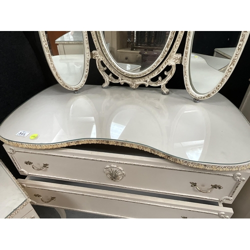 322 - CREAM WITH GILT DECORATION ITALIAN STYLE 4 PEICE BEDROOM SUITE TO INCLUDE TRIPLE MIRROR DRESSING TAB... 