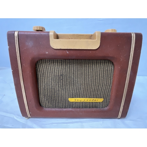 323 - 8 VINTAGE RADIOS TO INCLUDE HMV, PYE, FIDELITY ETC