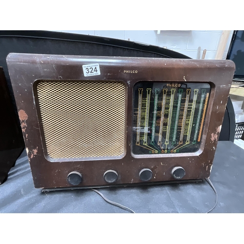 324 - FERRANTI VINTAGE RADIO AND A PHILCO VINTAGE RADIO