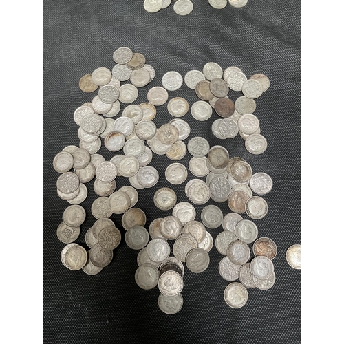 171 - LARGE QTY OF SILVER & CUPRO 60 TO HALF A CROWN COINAGE ETC TOTAL WEIGHT 7.8KG