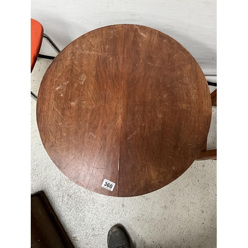 360 - ART DECO WALNUT CIRCULAR COFFEE TABLE, 2 STOOLS AND SINGER SEWING MACHINE IN CASE A/F