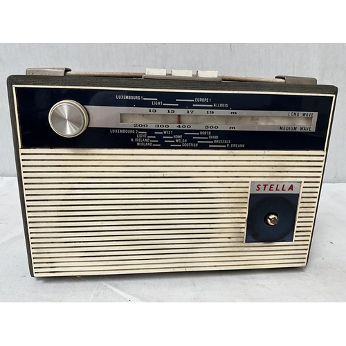 375 - BOX OF 10 VINTAGE RADIOS TO INCLUDE ECHO ETC