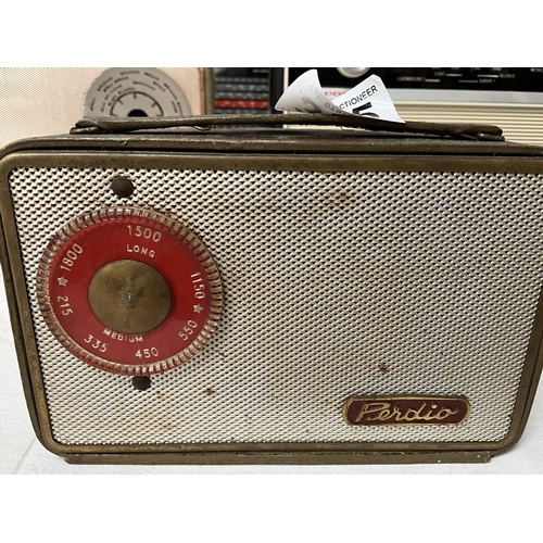 375 - BOX OF 10 VINTAGE RADIOS TO INCLUDE ECHO ETC