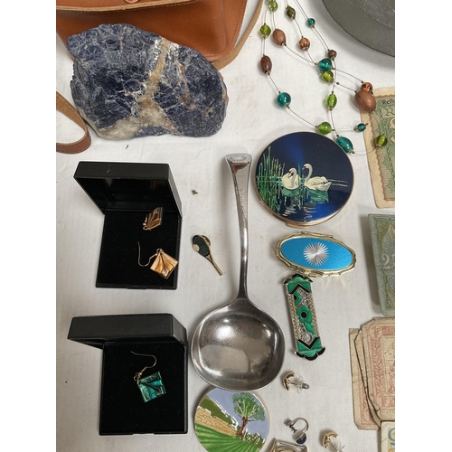 194 - BOX OF PEWTER, JEWELLERY, CUTLERY ETC TO INCLUDE POSSIBLY A PEICE A BLUE JOHN