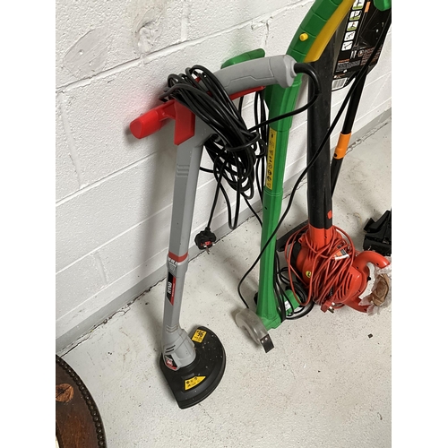 1 - SELECTION OF ELECTRIC GARDEN TOOLS TO INCLUDE BLOWER, STRIMMER, EDGER, WEED PULLER AND PAIR OF ROOF ... 