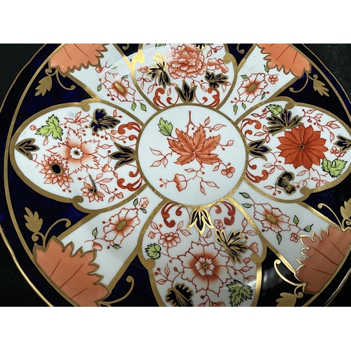 206 - 2 CROWN DERBY IMARI PATTERN PLATES