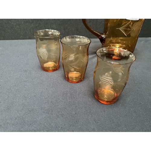 211 - VINTAGE ETCHED AMBER GLASS WATER SET - JUG AND 6 TUMBLERS