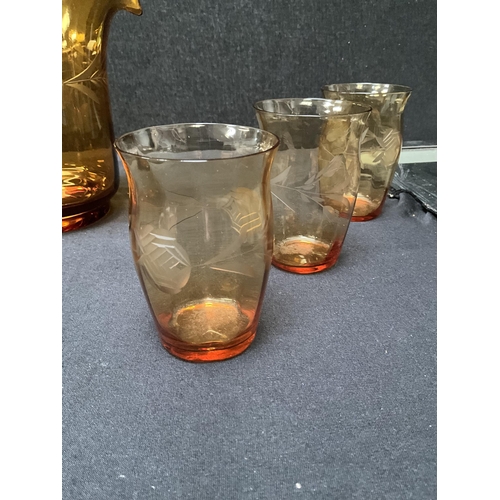 211 - VINTAGE ETCHED AMBER GLASS WATER SET - JUG AND 6 TUMBLERS