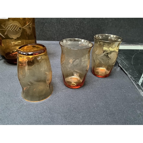 211 - VINTAGE ETCHED AMBER GLASS WATER SET - JUG AND 6 TUMBLERS