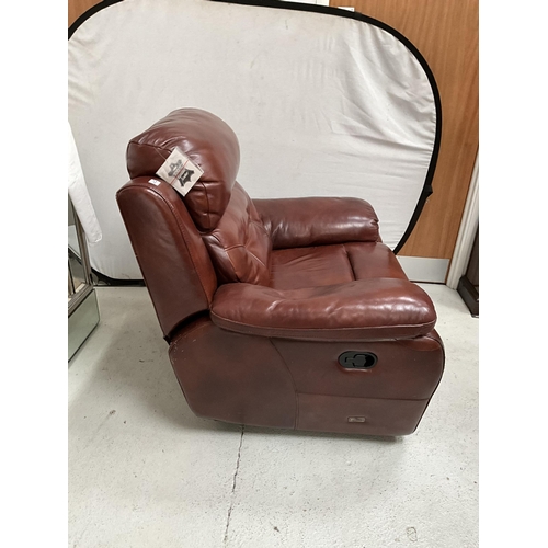 452 - BROWN LEATHER MANUAL RECLINING CHAIR  H29