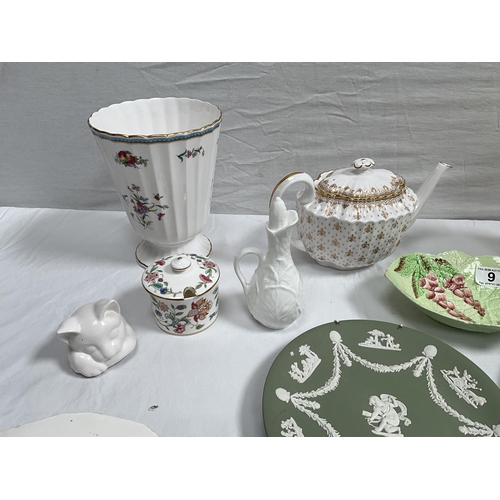 9 - BOX OF CHINA TO INCLUDE SPODE, JASPER WEDGEWOOD ETC